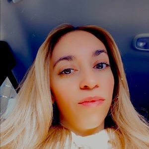 Meet your Posher, Jesenia